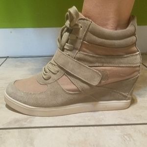 Steve Madden Olympia Suede Wedge Sneakers